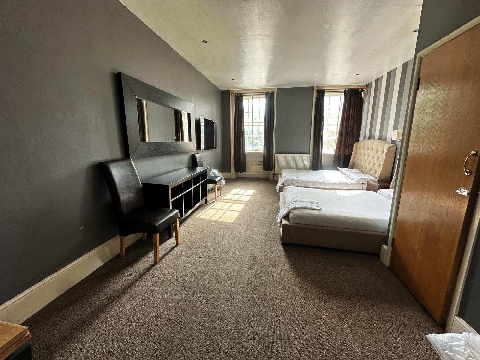 Somerset Baker Street Hotel 2*